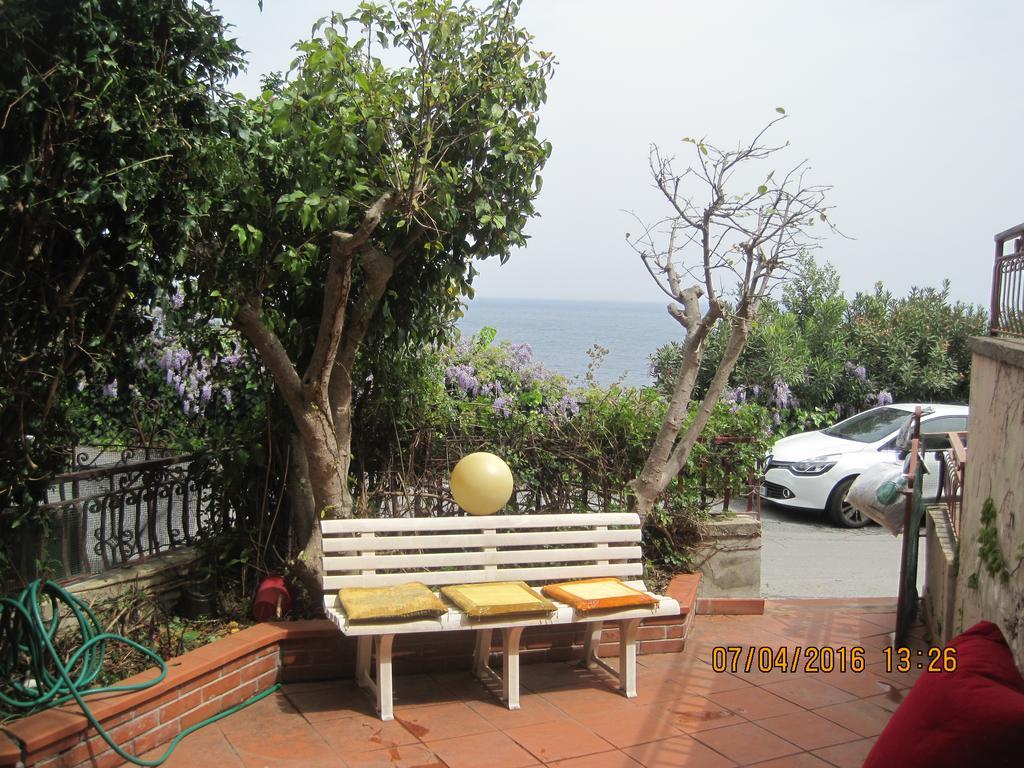 Appartamento Mare Letojanni Bagian luar foto